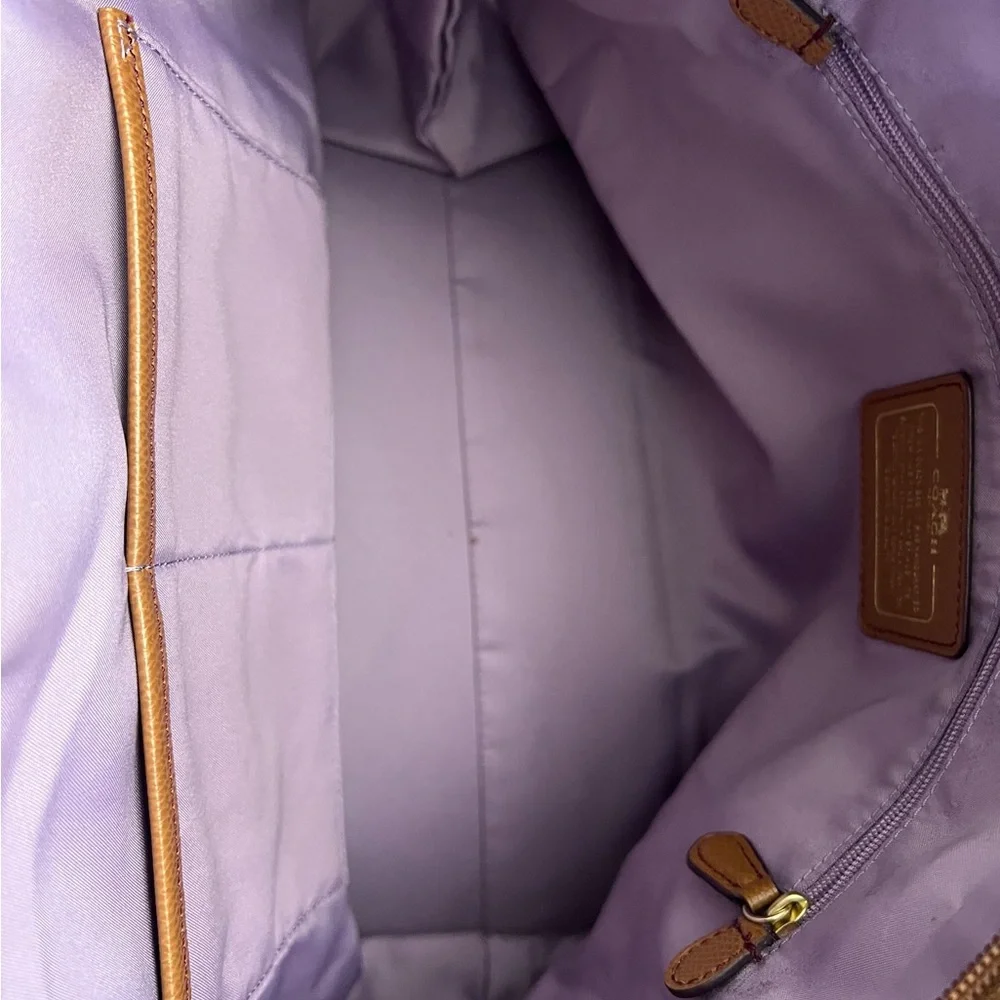 Coach Sawyer Tote - Picture 12 of 16